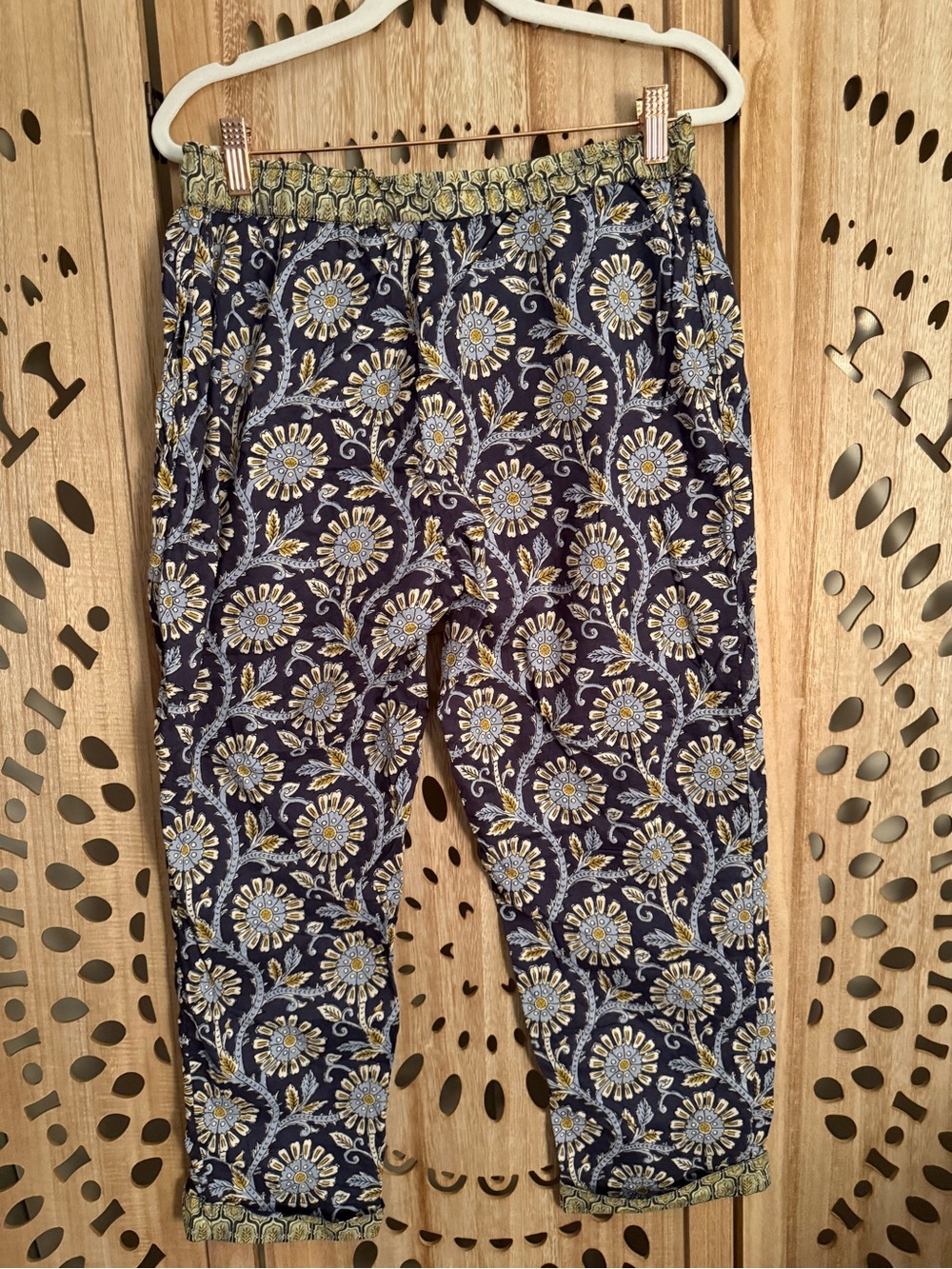 Sundance Floral Cotton Pants | Size S - Picture 7 of 7